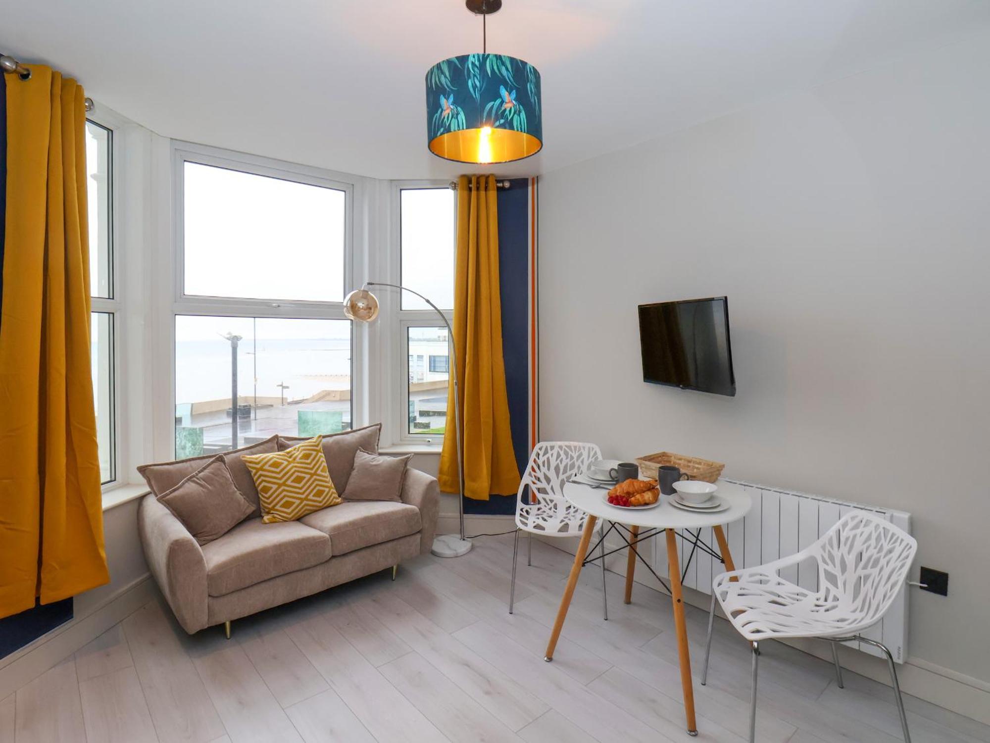 Apt 6 Hunter'S Quay Бринлингтон Экстерьер фото